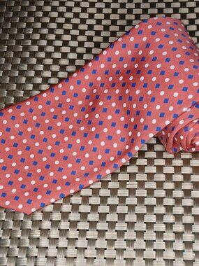Vintage Luciano Barbera Handcrafted Silk Geomatic Pink Blue White Tie (1058)